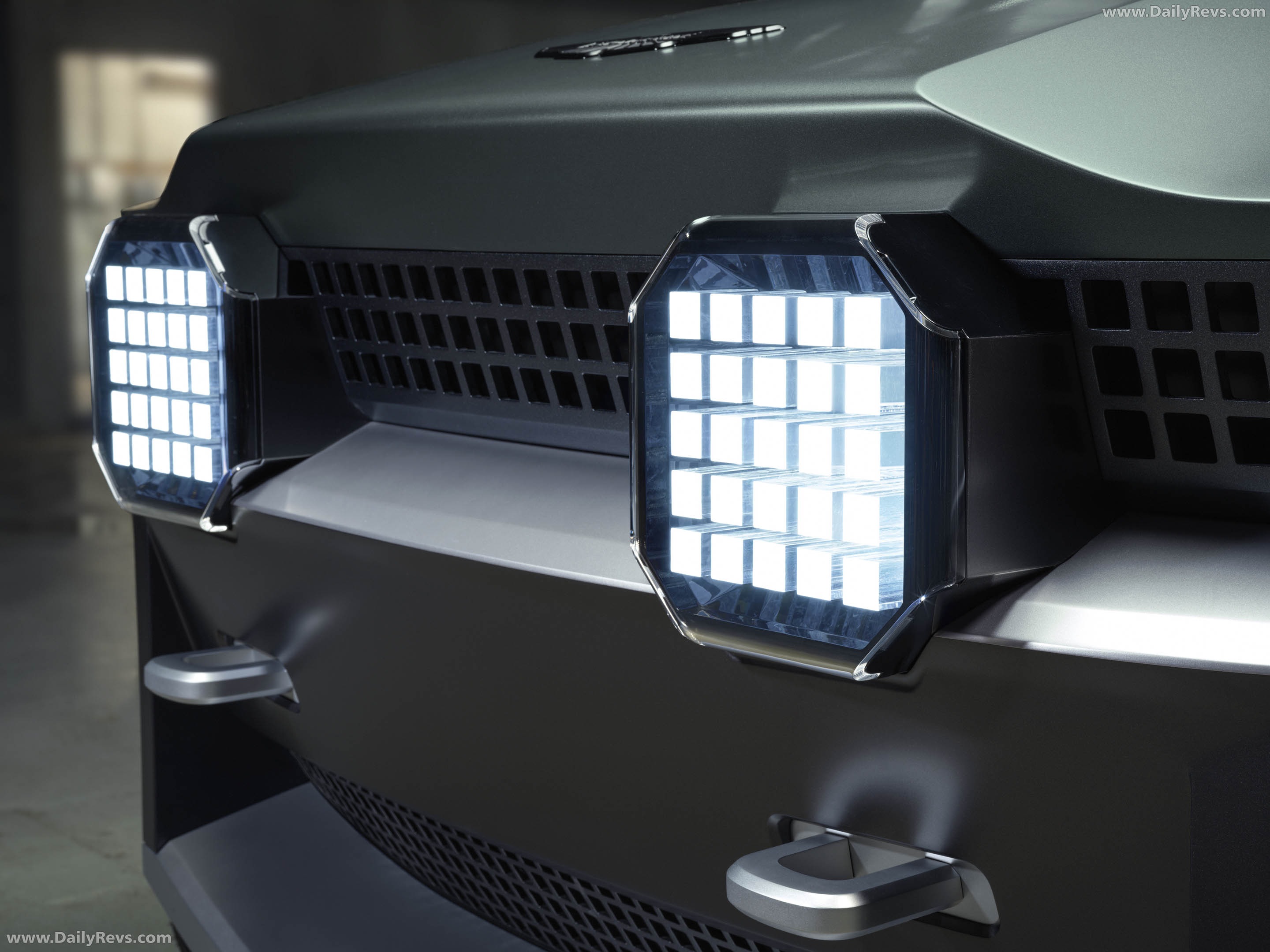 2026 Aston Martin Dreadnought Concept Exterior
